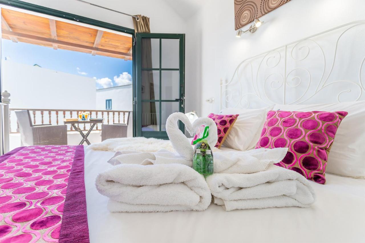 Casa Lili - Shared Pool - Close To Seafront Promenade - Sea Views From Upper Terrace Пунта-де-Мухерес Экстерьер фото